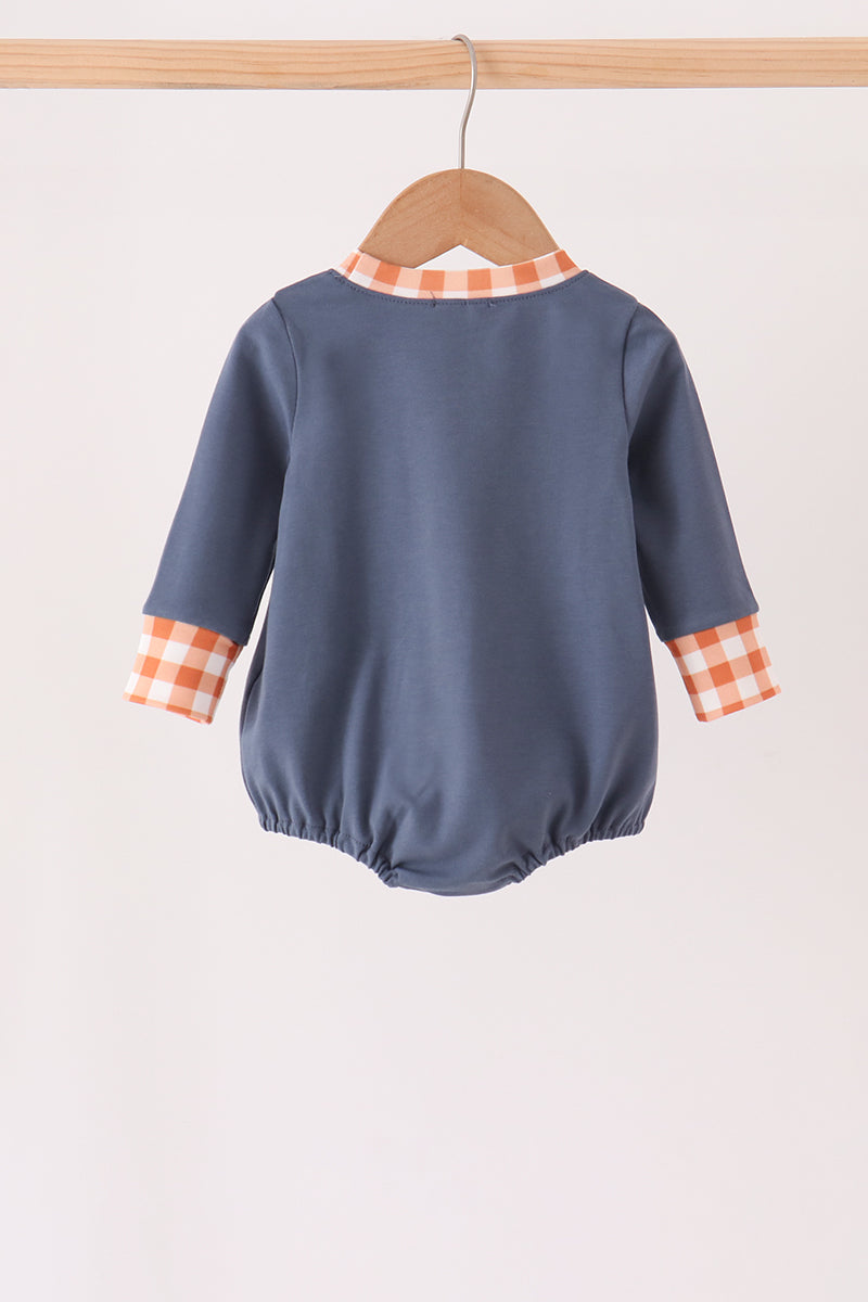  Aaria Tees