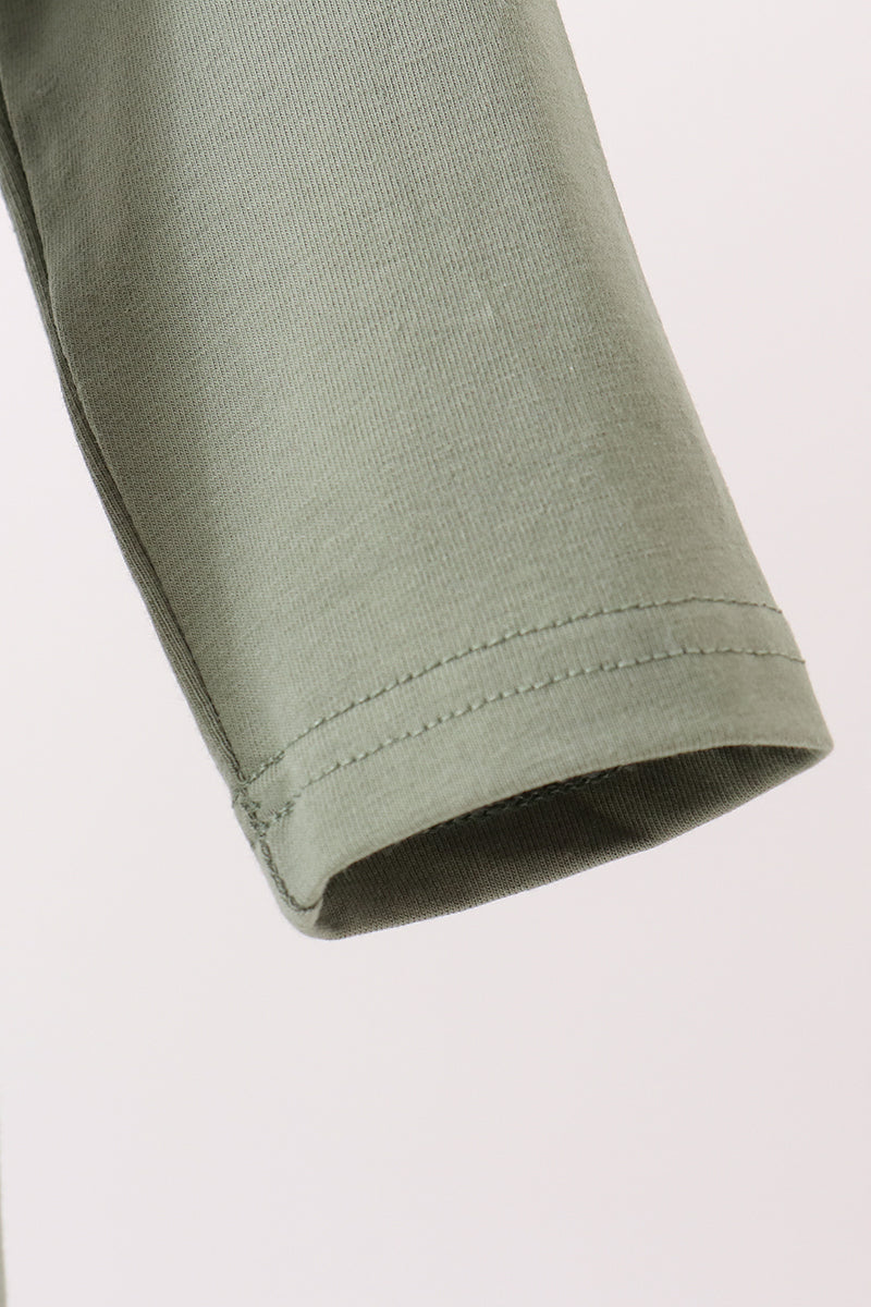 Aaria Tees