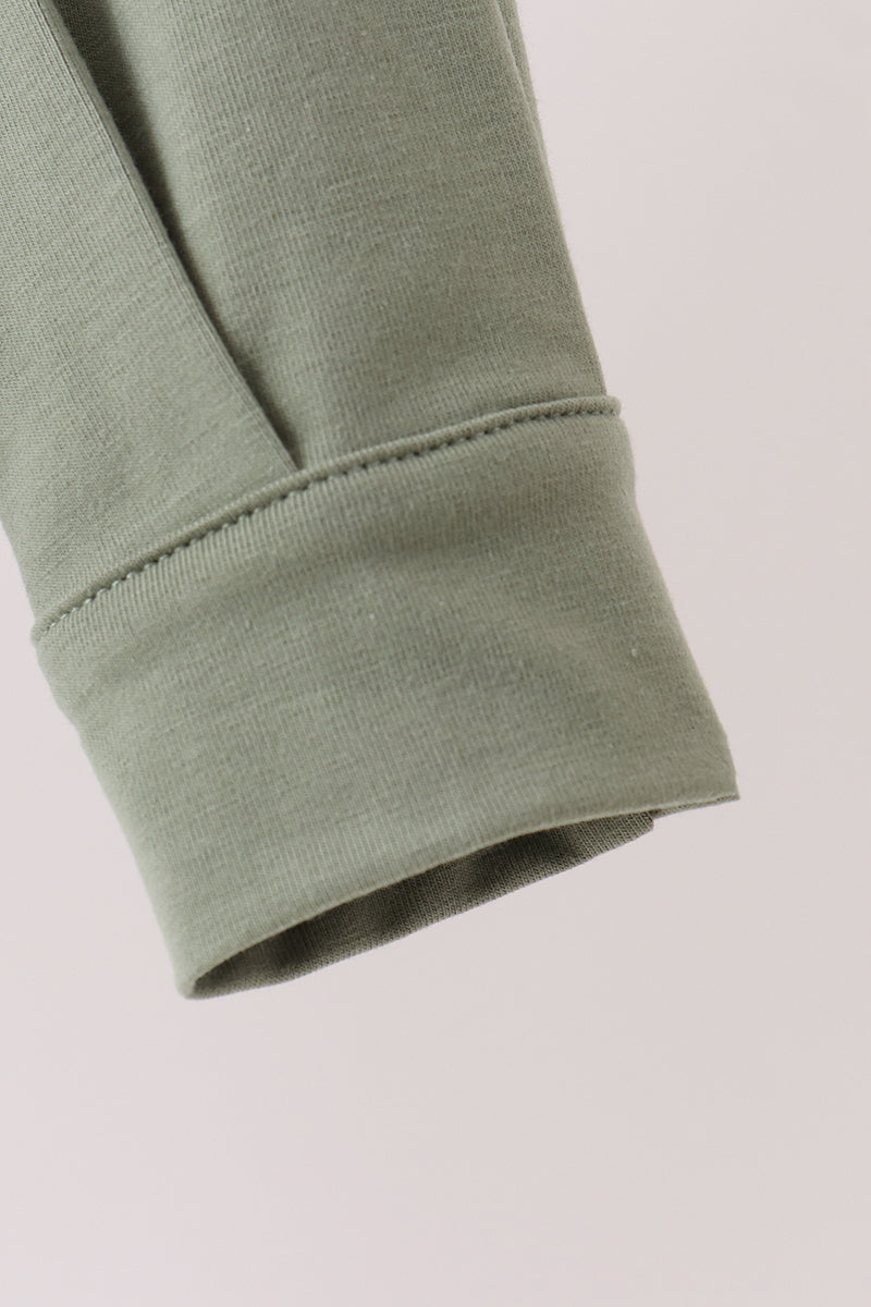  Aaria Tees