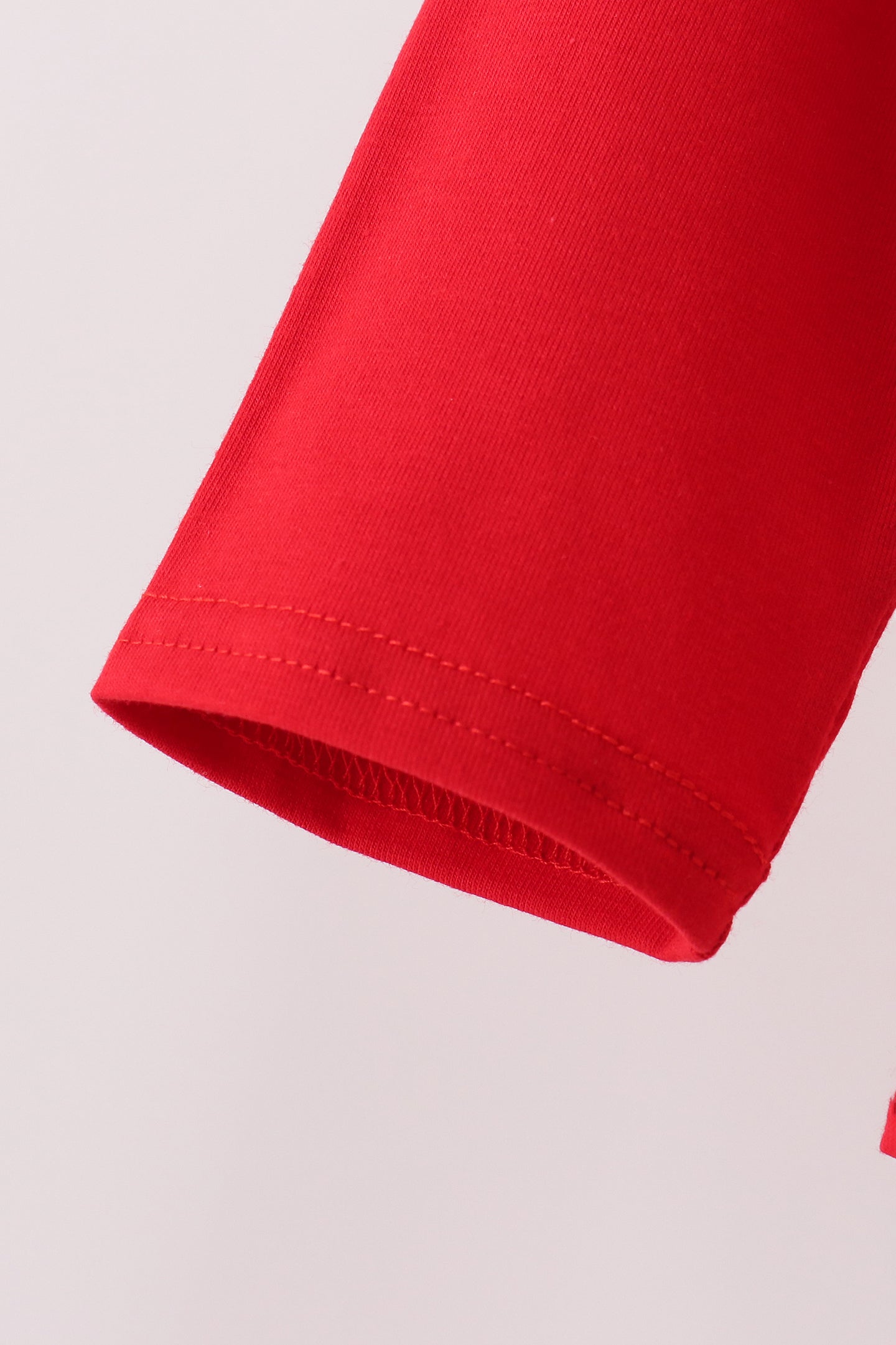  Aaria Tees
