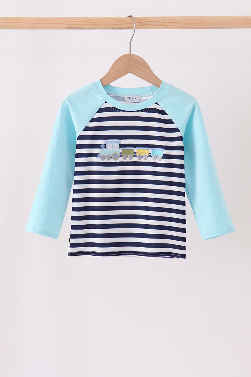  Aaria Tees