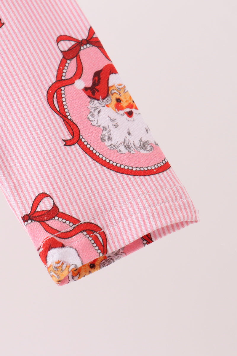  Aaria Tees