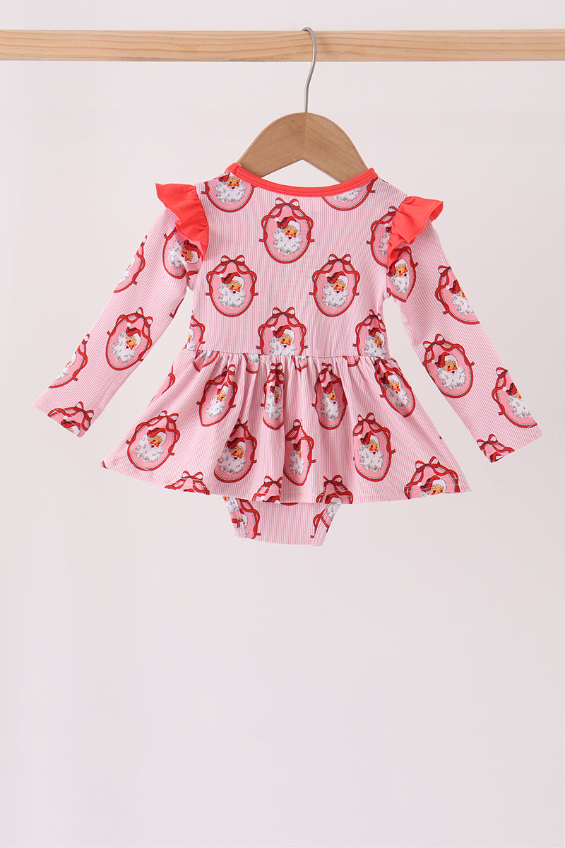  Aaria Tees