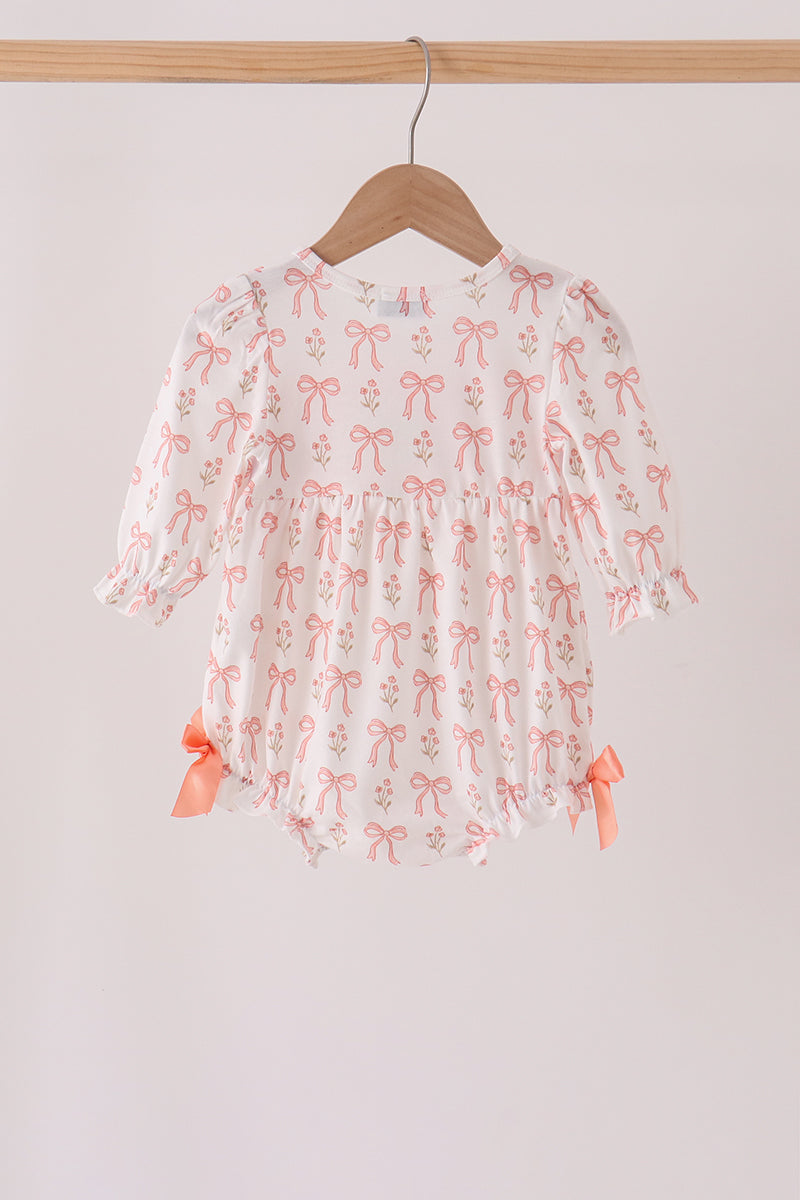  Aaria Tees
