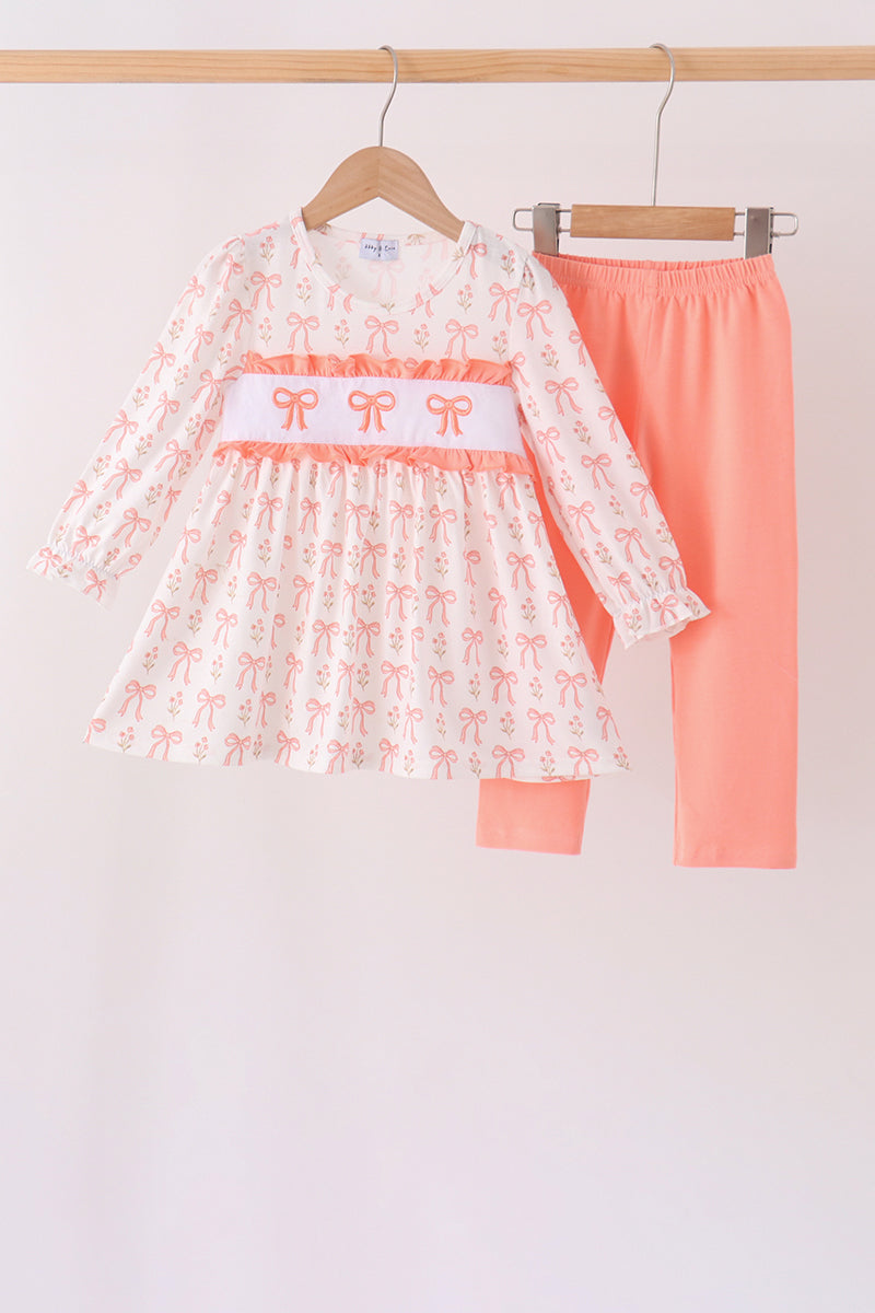  Aaria Tees