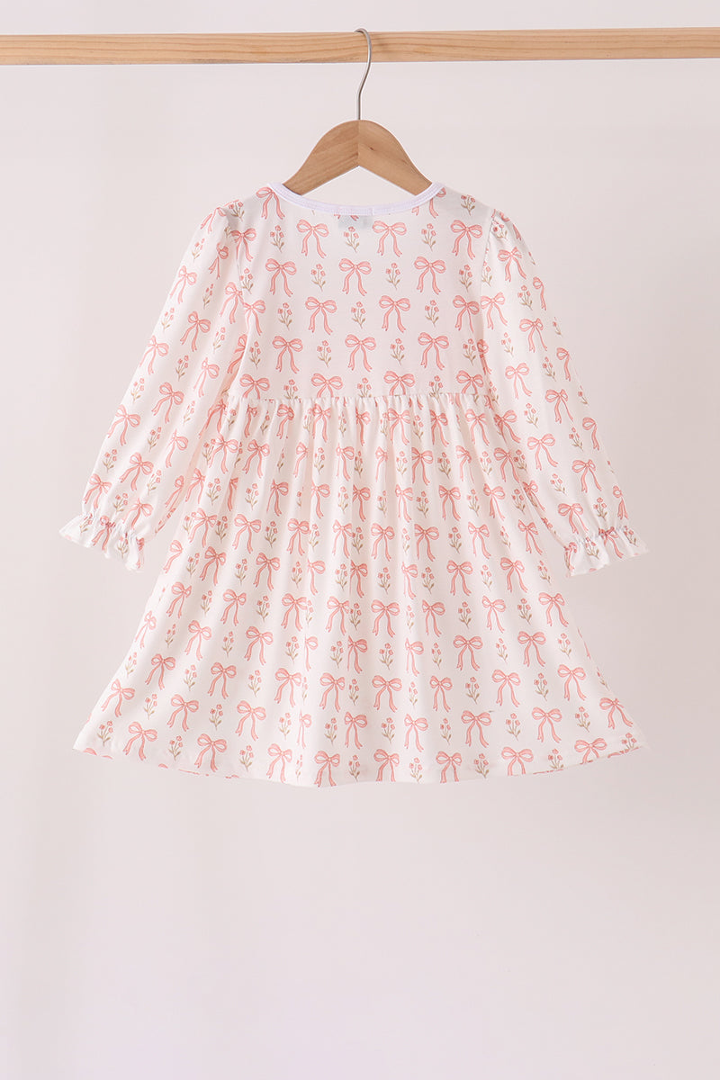  Aaria Tees