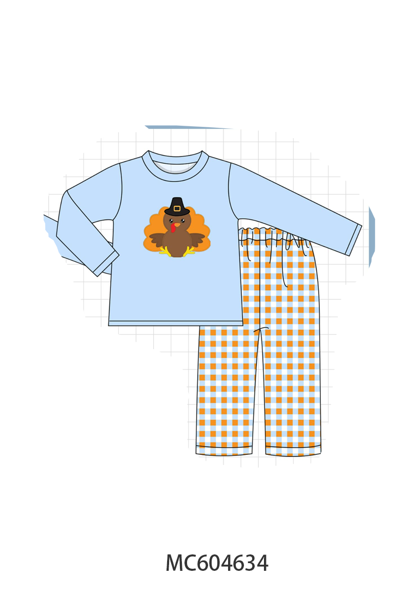  Aaria Tees