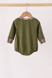 Forest camouflage turkey applique bubble Aaria Tees