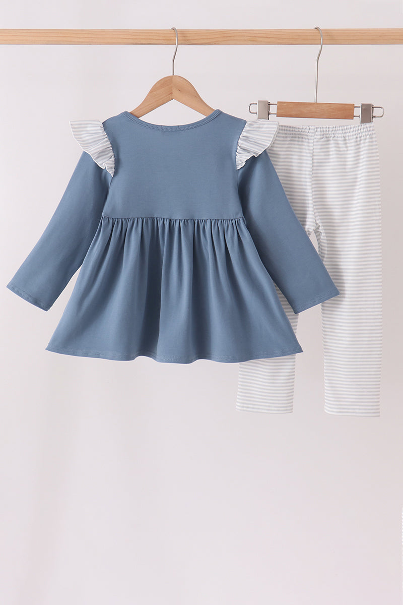  Aaria Tees