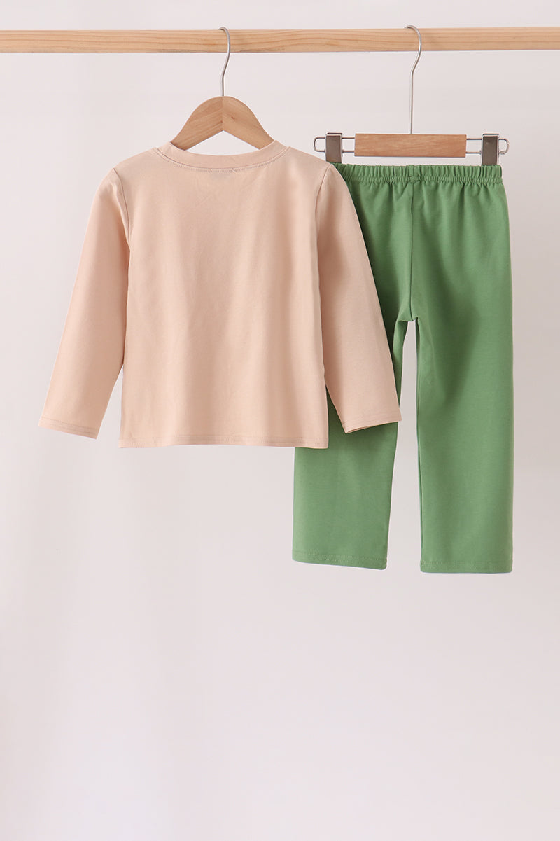  Aaria Tees