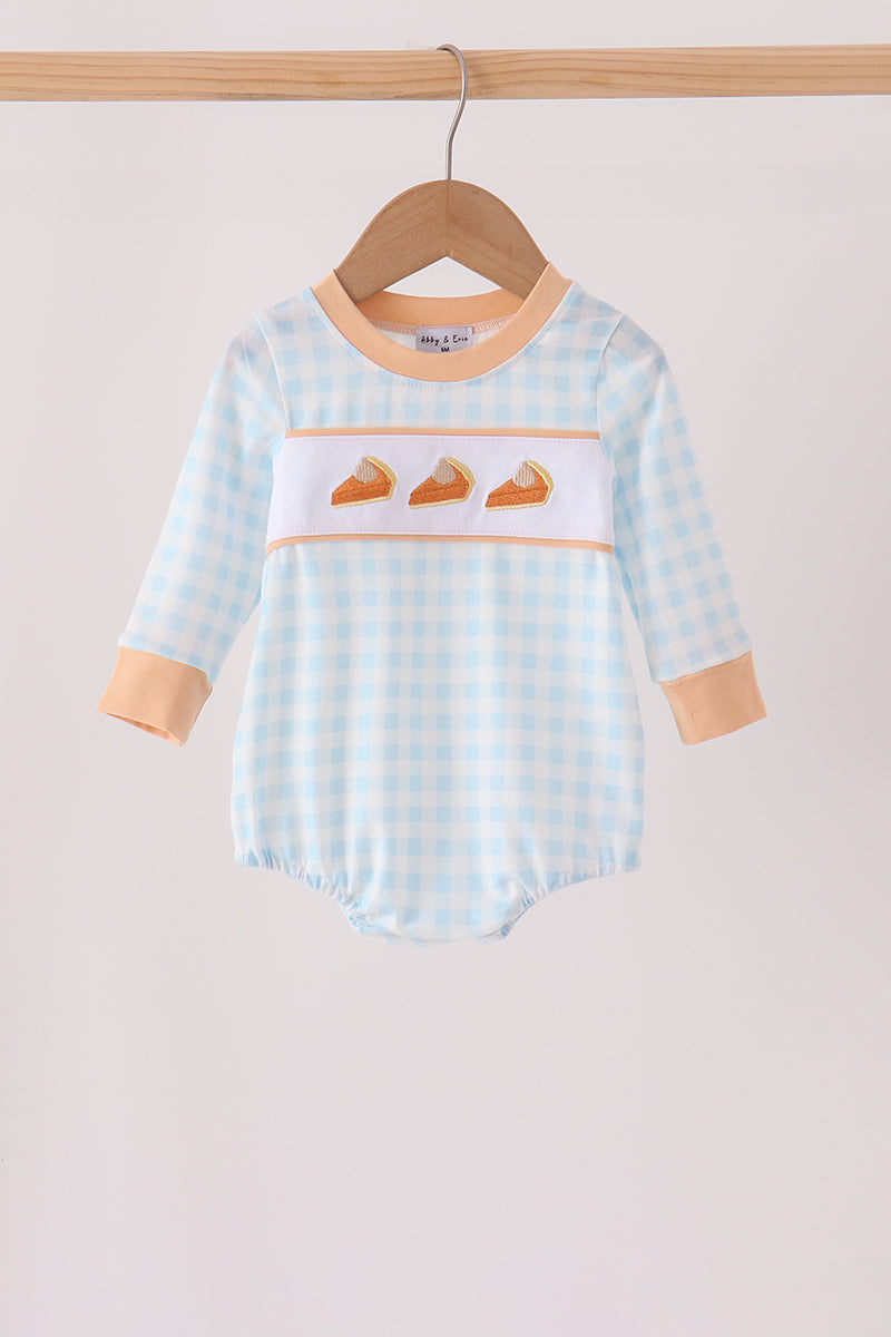  Aaria Tees