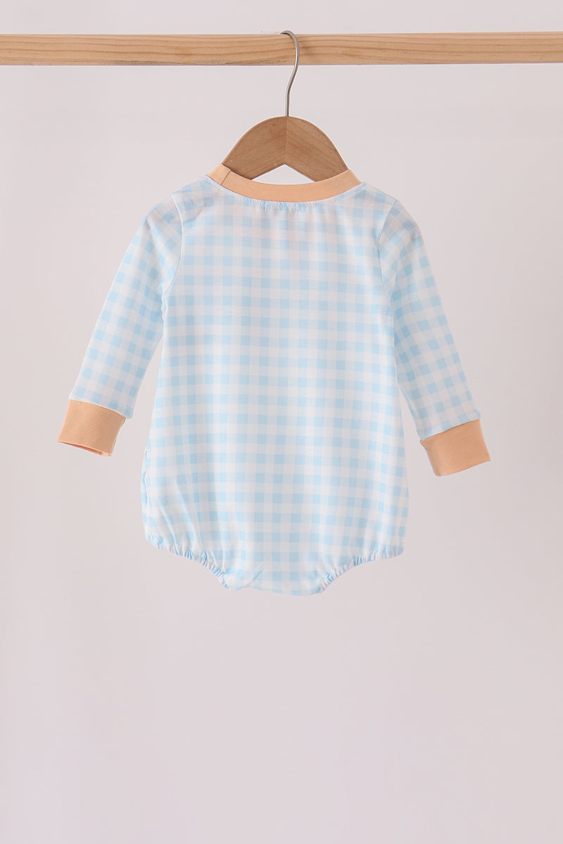  Aaria Tees