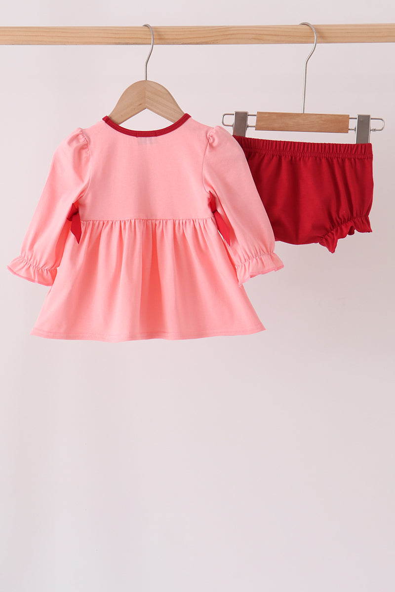  Aaria Tees