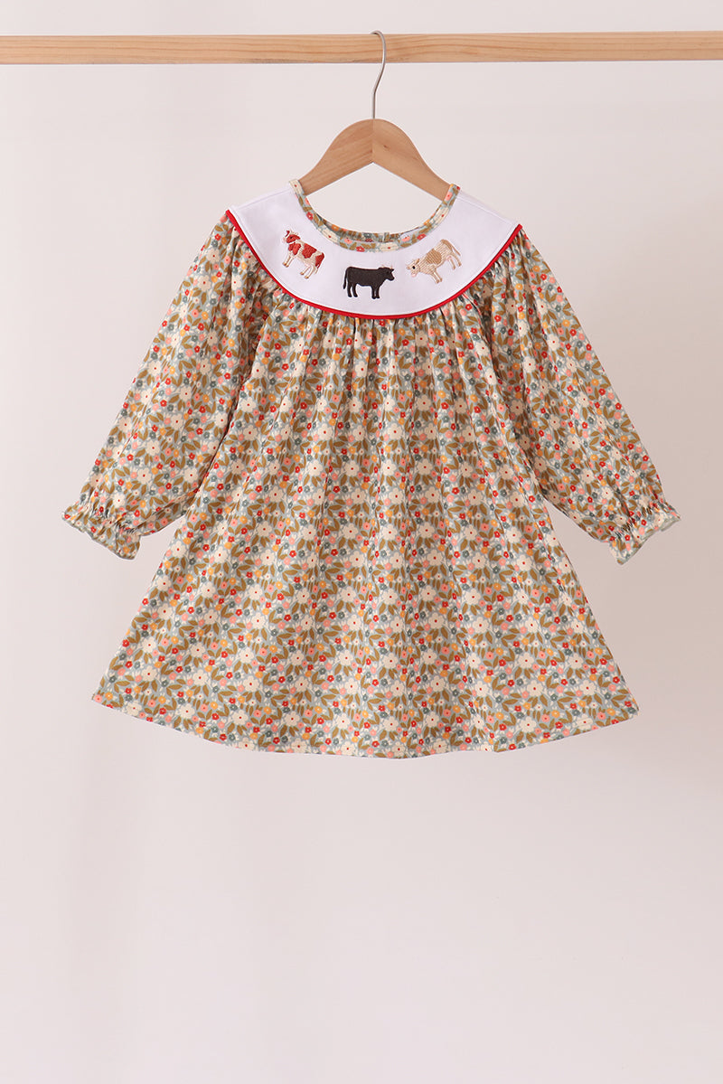  Aaria Tees