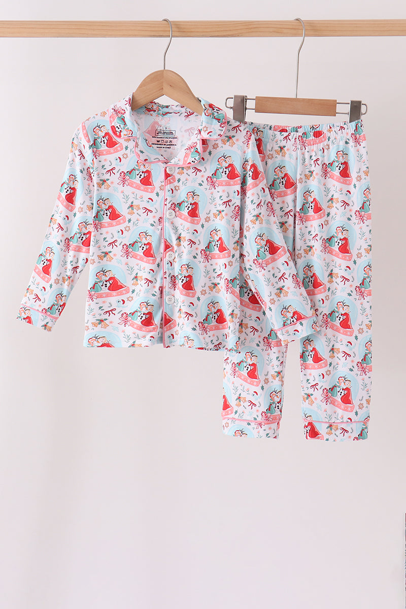  Aaria Tees
