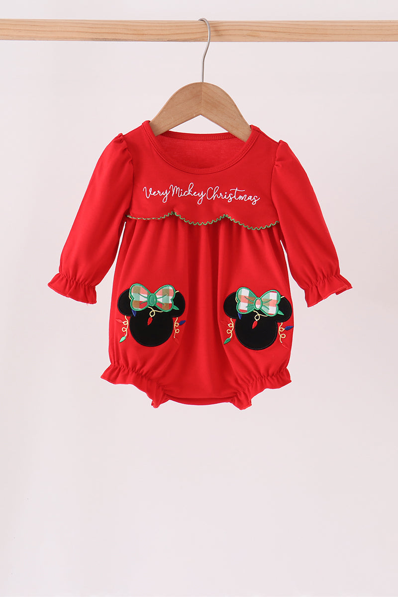  Aaria Tees