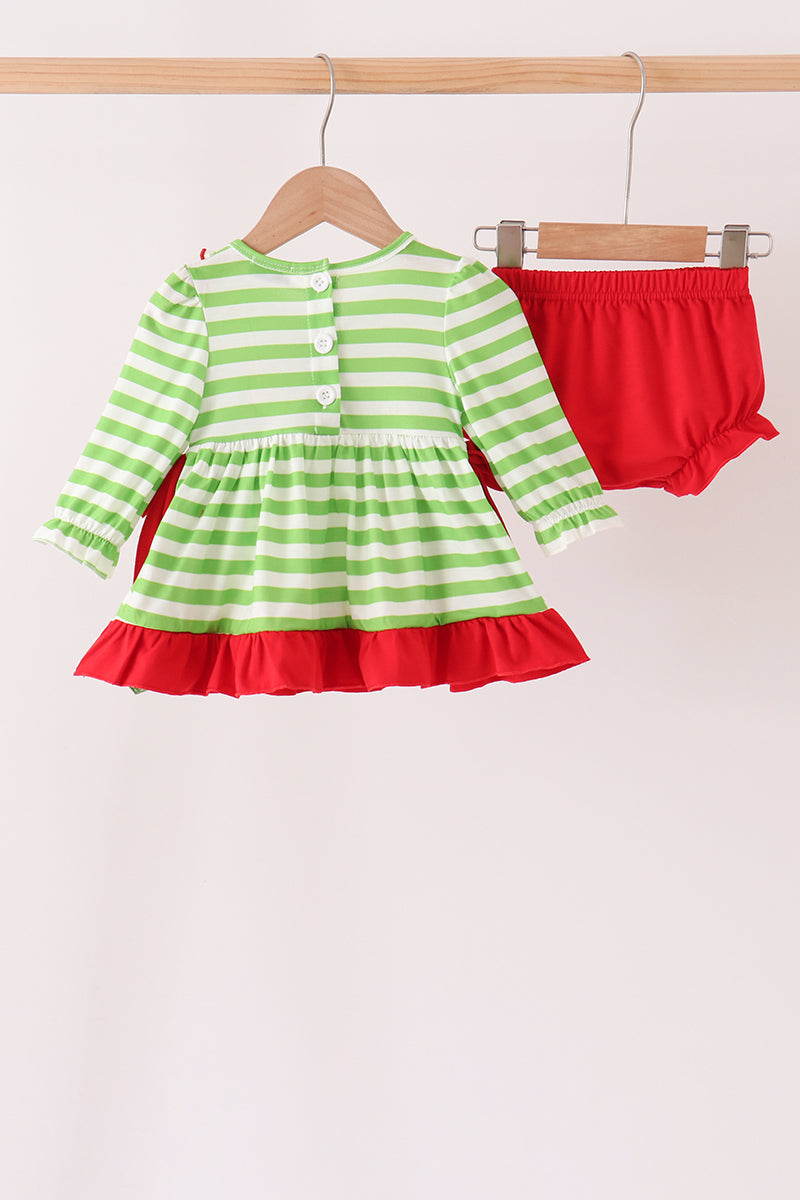  Aaria Tees