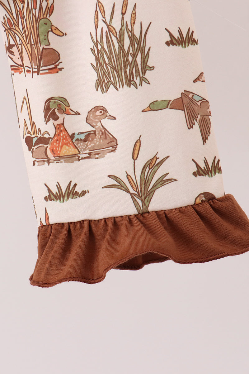 Brown Duck Embroidery Ruffle Pants Set - Aaria Tees Aaria Tees