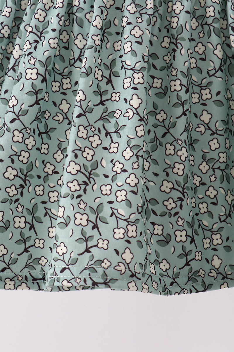 Green Farm Floral Embroidery Ruffle Pants Set - Aaria Tees Aaria Tees