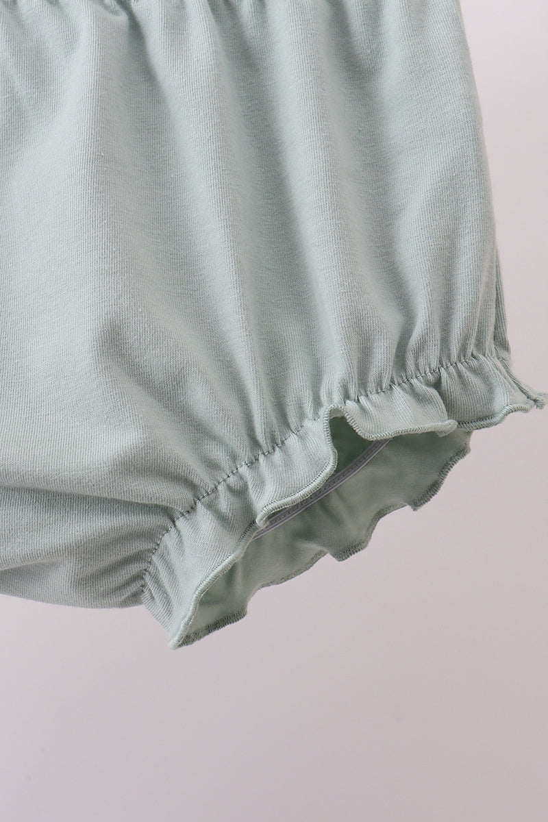  Aaria Tees