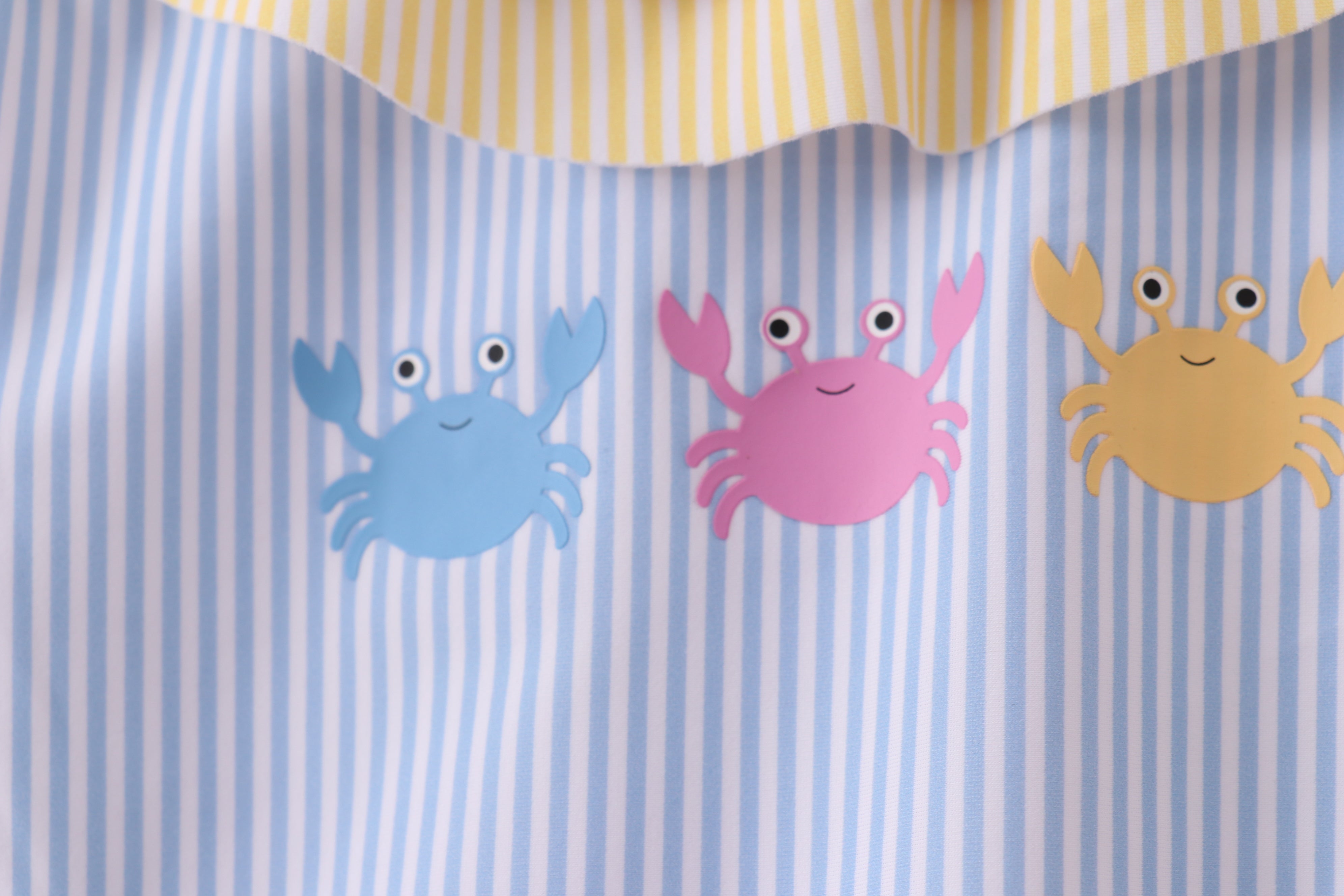 Colorblock crab embroidery ruffle swimsuit - Aaria Tees Aaria Tees