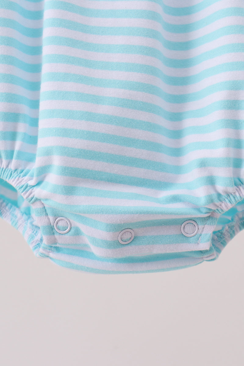  Aaria Tees