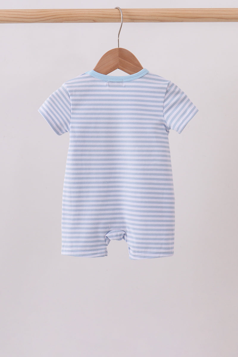  Aaria Tees