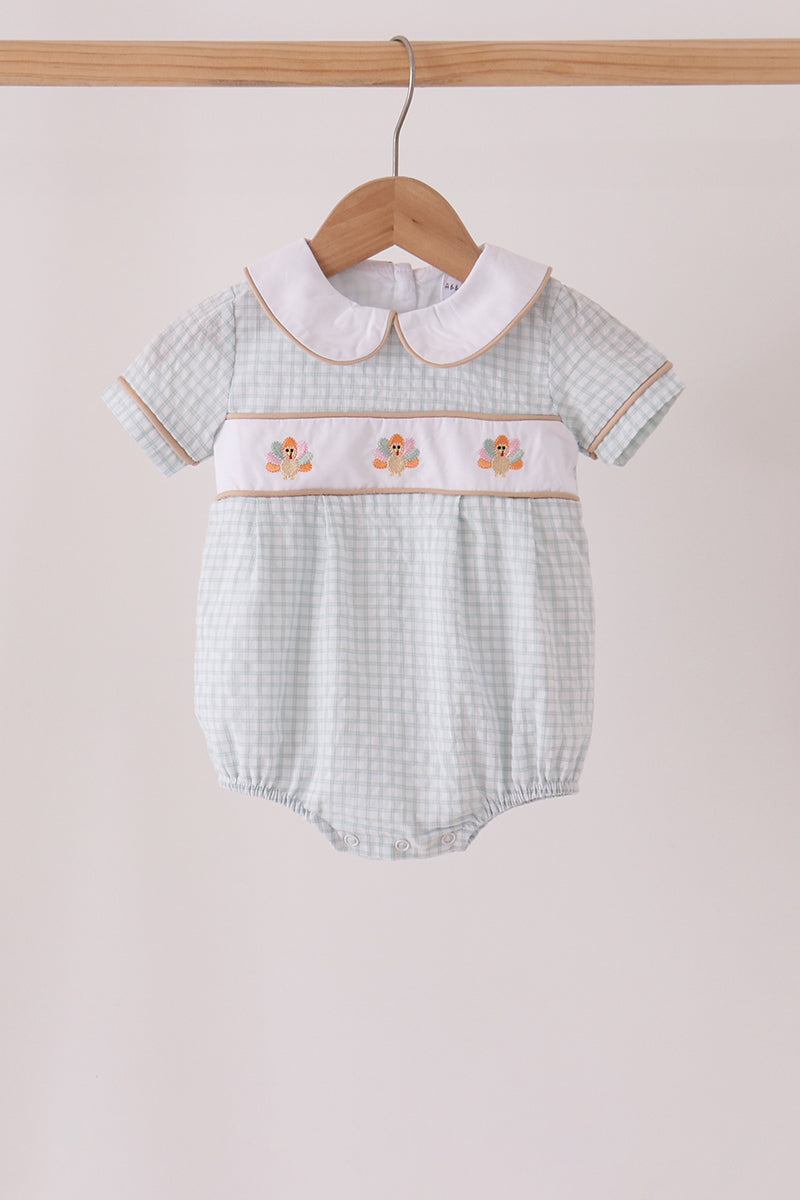 Aaria Tees