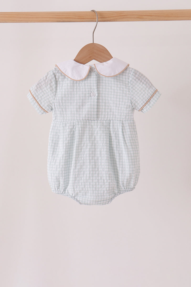  Aaria Tees