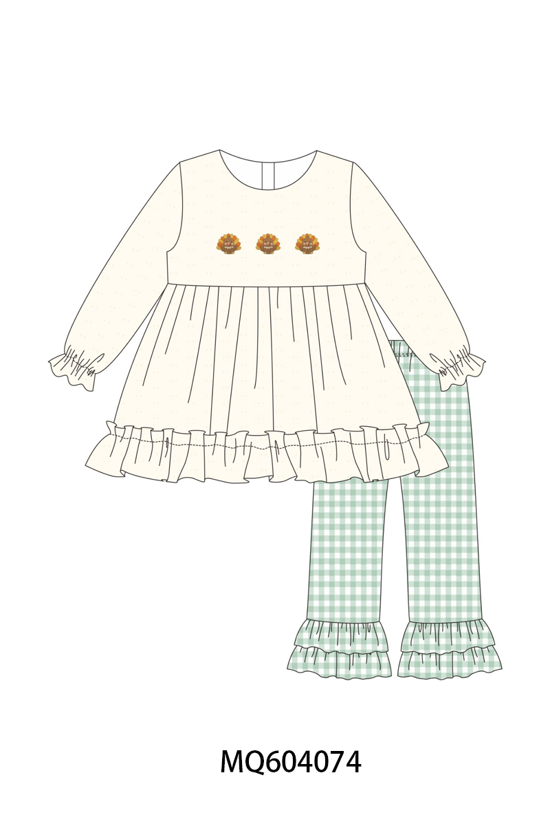  Aaria Tees