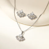 Women's Clover Diamond In The Debris Butterfly Necklaces Aaria Tees