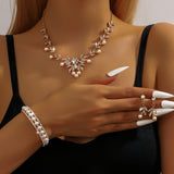 Women's Retro Easy Matching Clavicle Chain Elegant Leaves Necklaces Aaria Tees