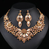 Women's Vintage Leaves Flowers Eye-catching Luxury Bride Necklaces Aaria Tees