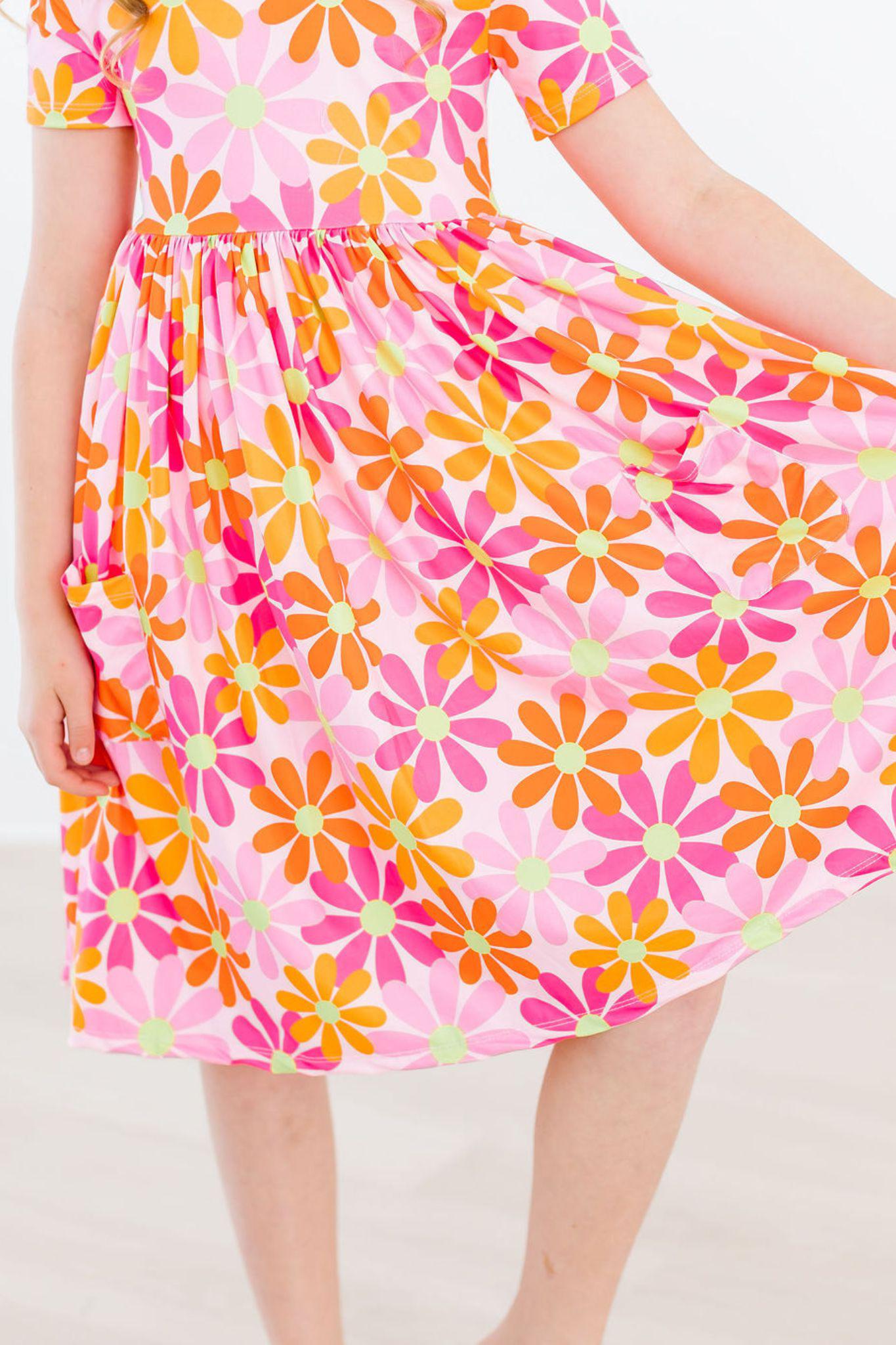 Retro Daisies S/S Pocket Twirl Dress - Aaria Tees Aaria Tees