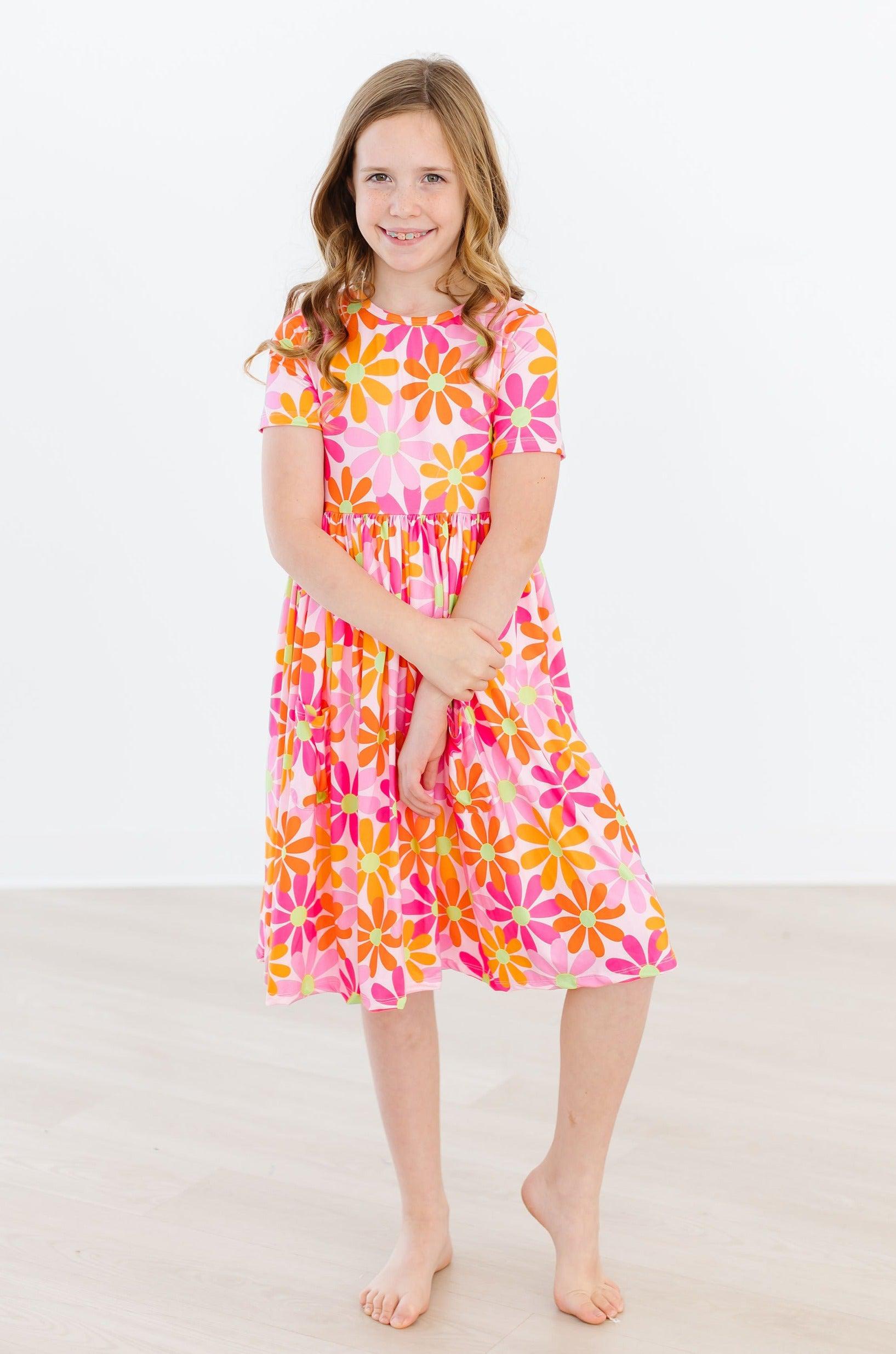 Retro Daisies S/S Pocket Twirl Dress - Aaria Tees Aaria Tees