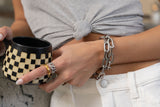 Abby Chain Ring Aaria Tees