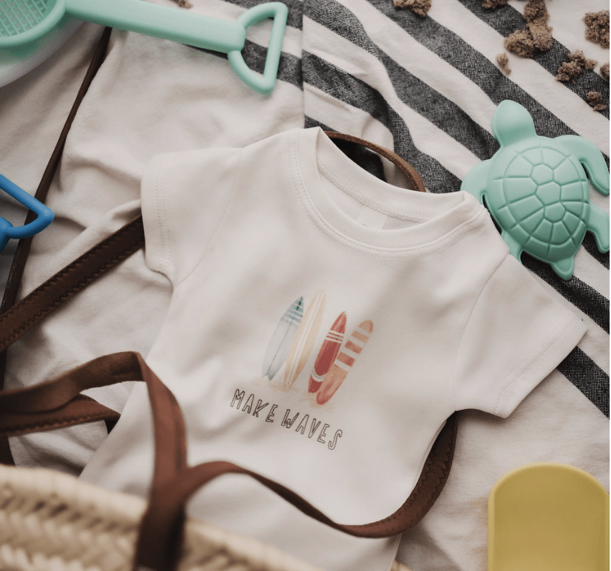 graphic tee | make waves - Aaria Tees Aaria Tees