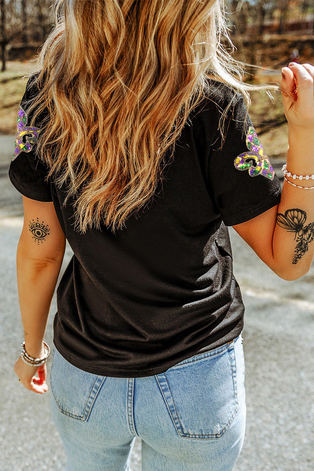  Aaria Tees