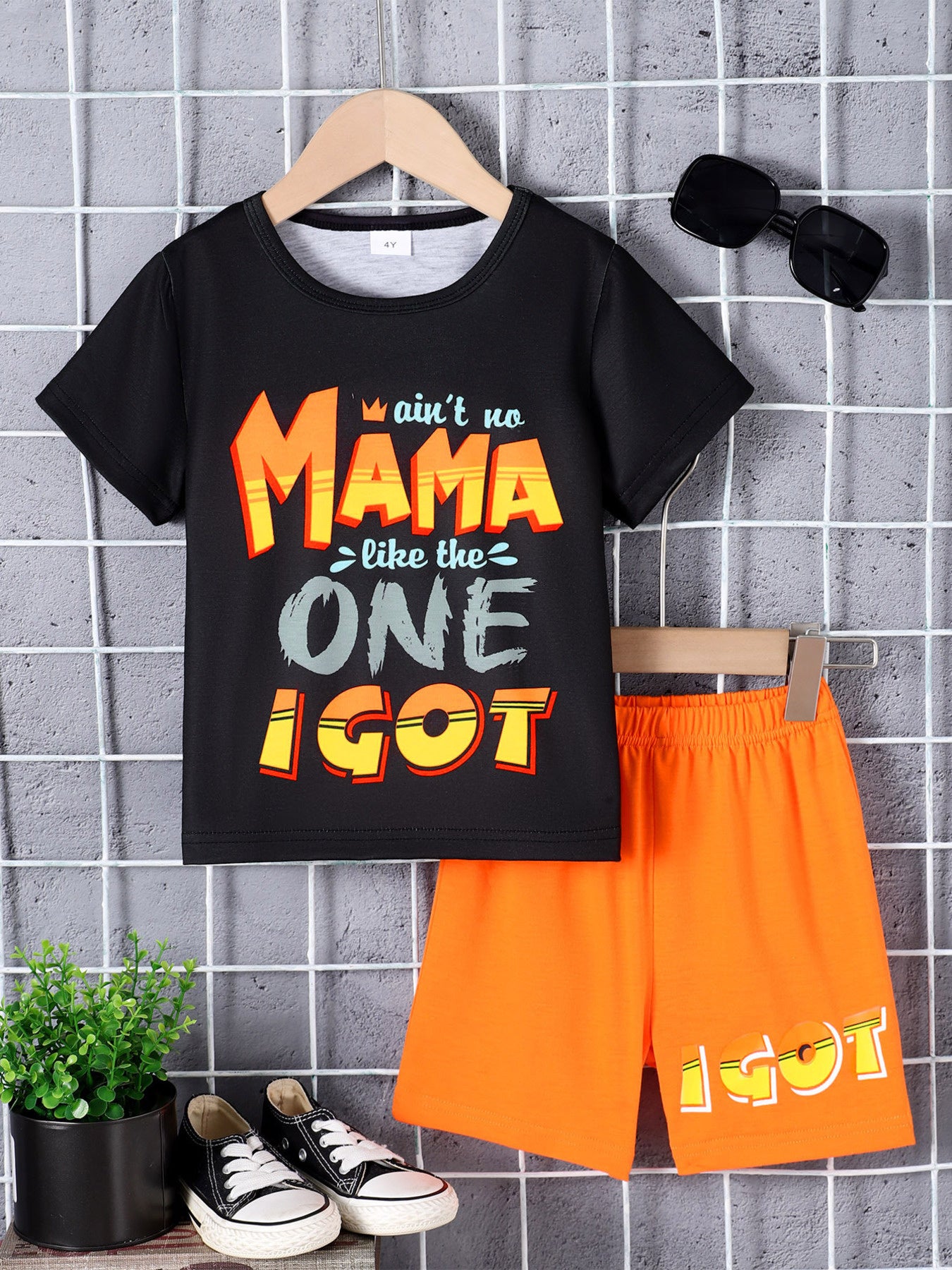 a2229c8d508149538566a8fe2b5cea69-Max Aaria Tees