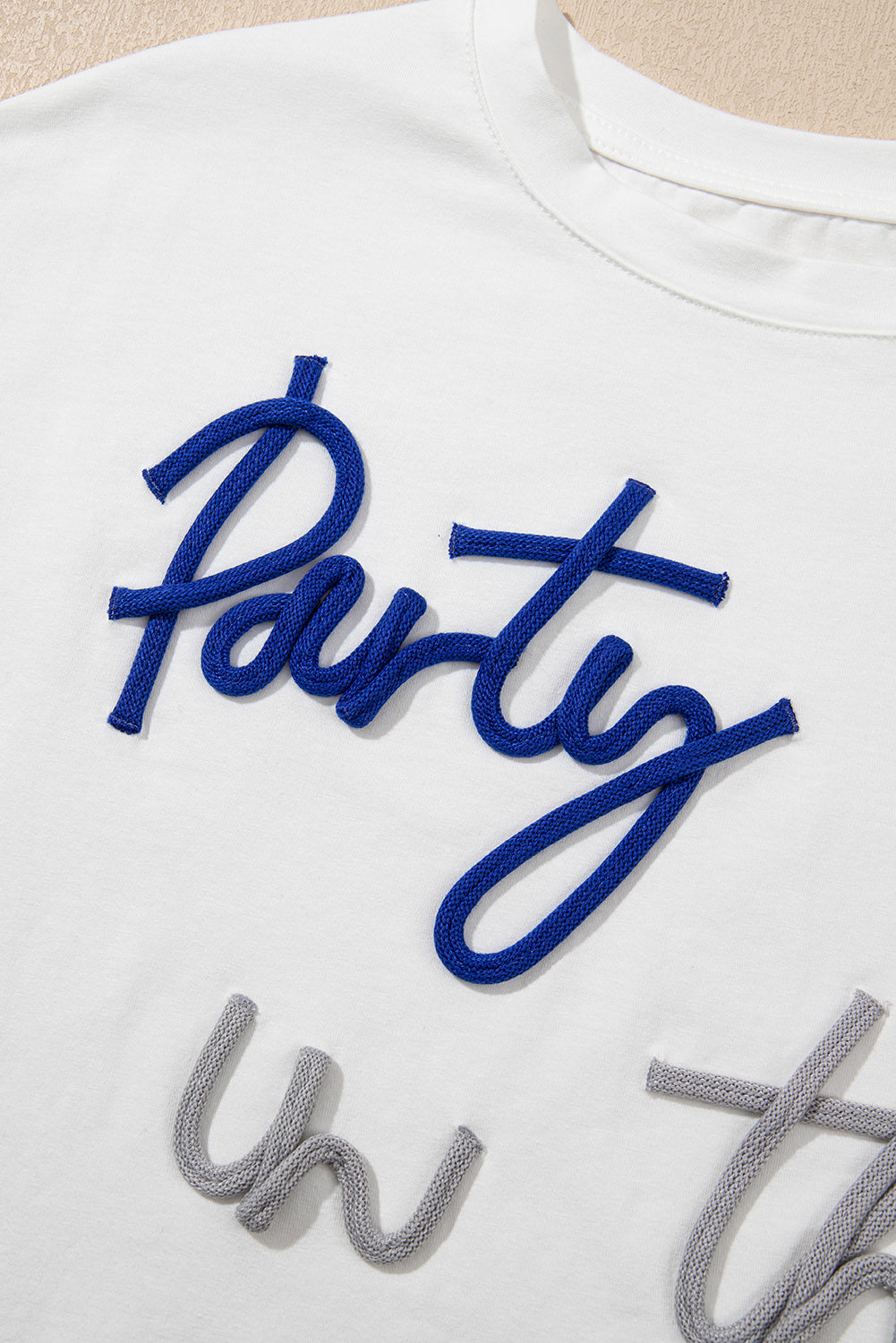  Aaria Tees