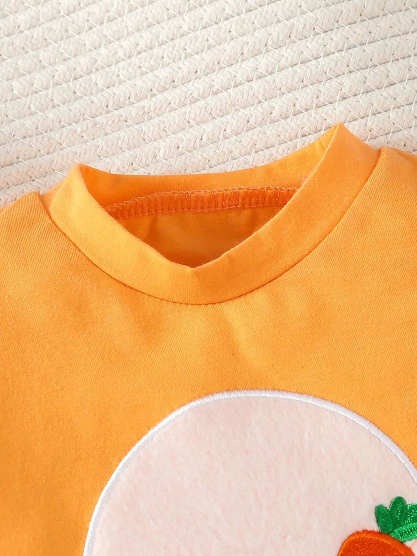 a443e83e-743f-4174-85e1-095bf316b26e-Max-Origin Aaria Tees
