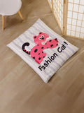a53dbfea-458a-4df5-a5f6-634fddb00951-Max Aaria Tees