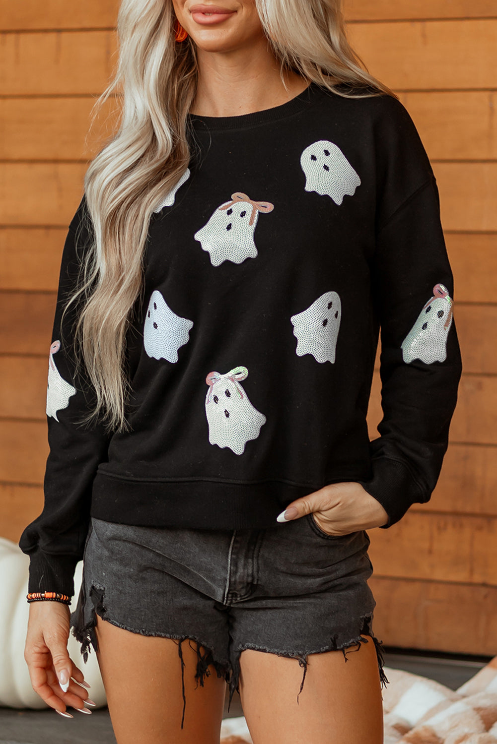  Aaria Tees
