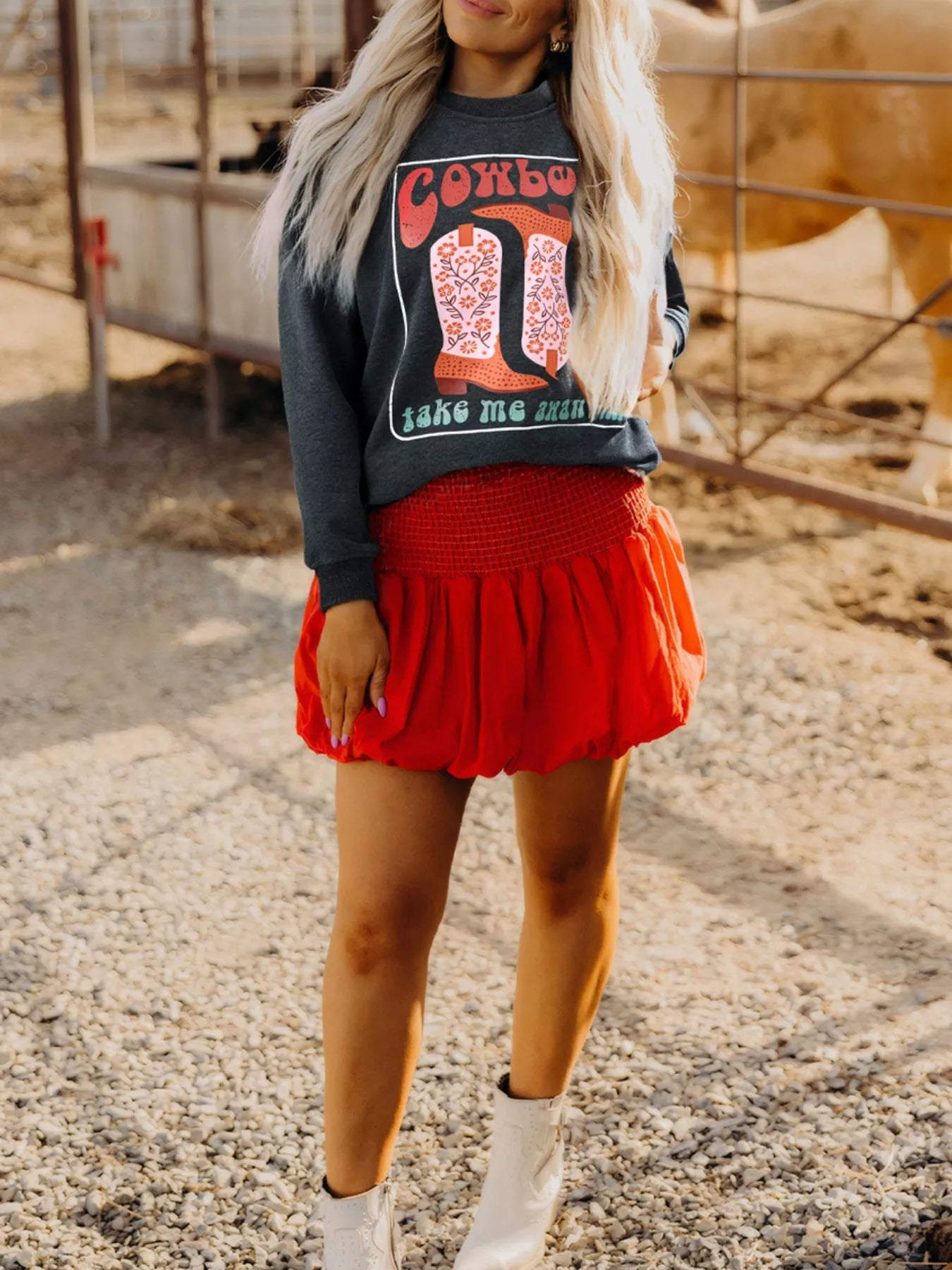  Aaria Tees