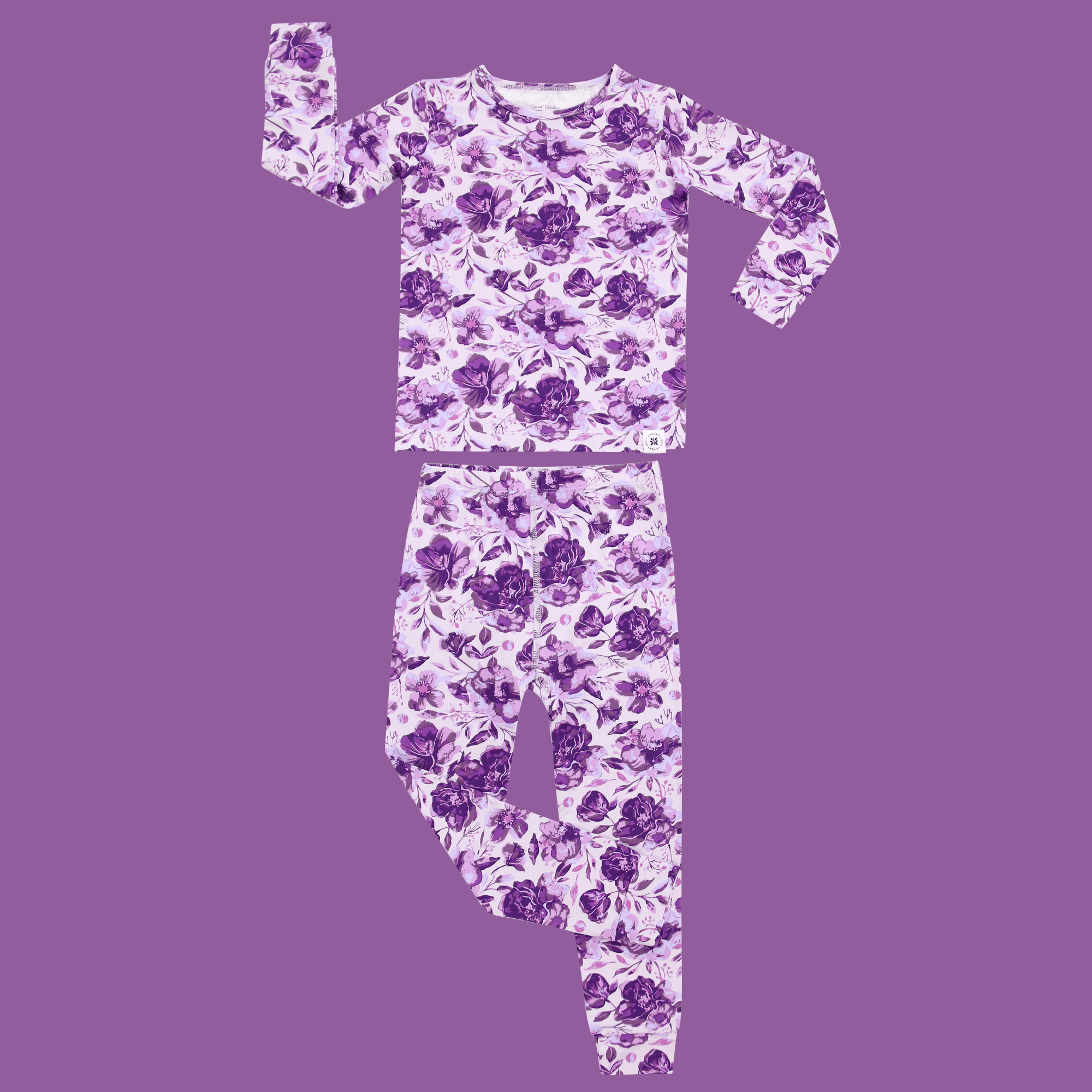  Aaria Tees