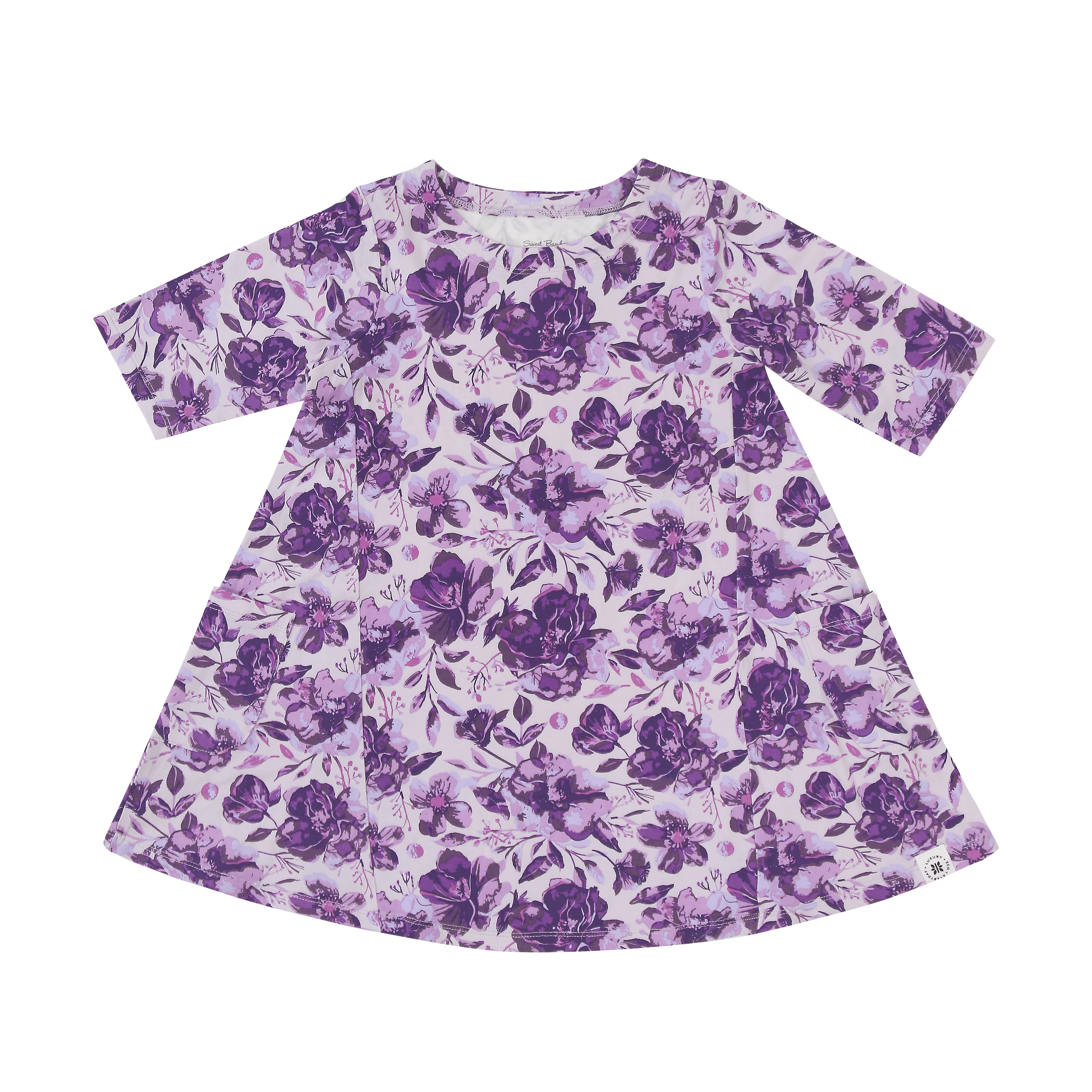  Aaria Tees