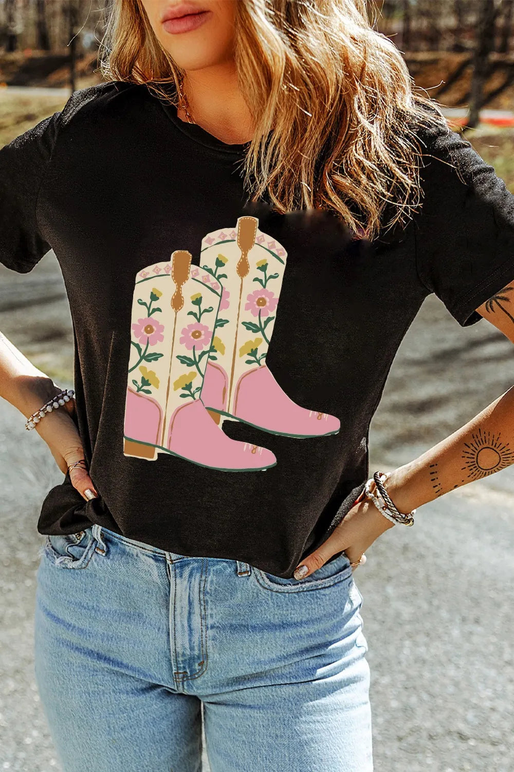  Aaria Tees