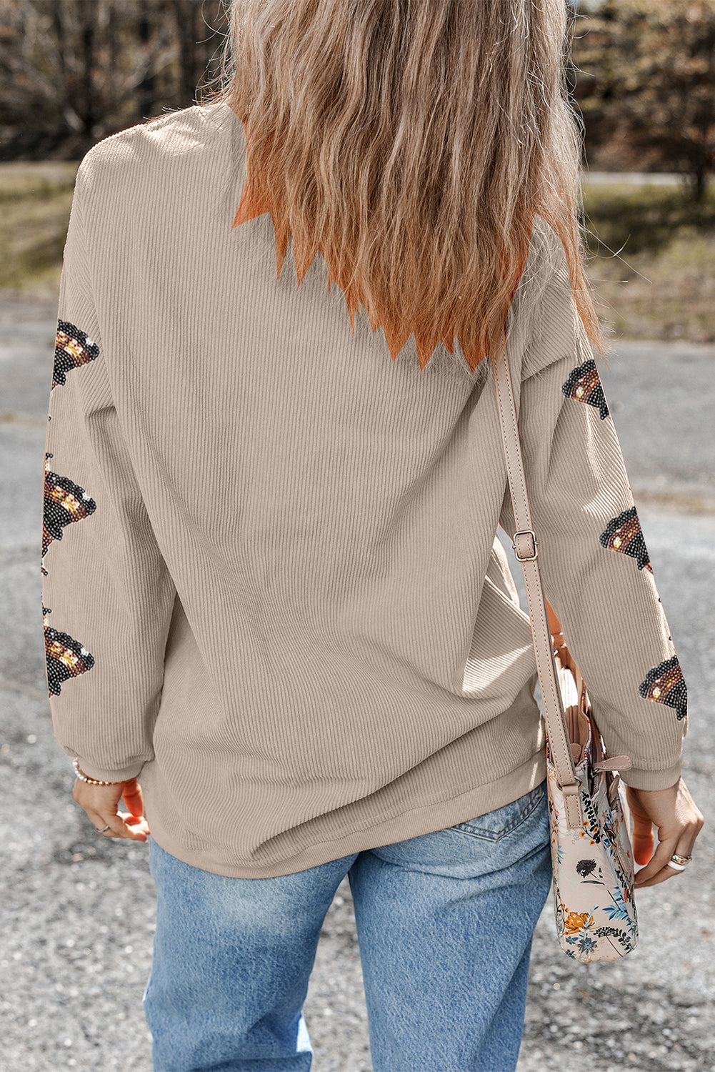  Aaria Tees
