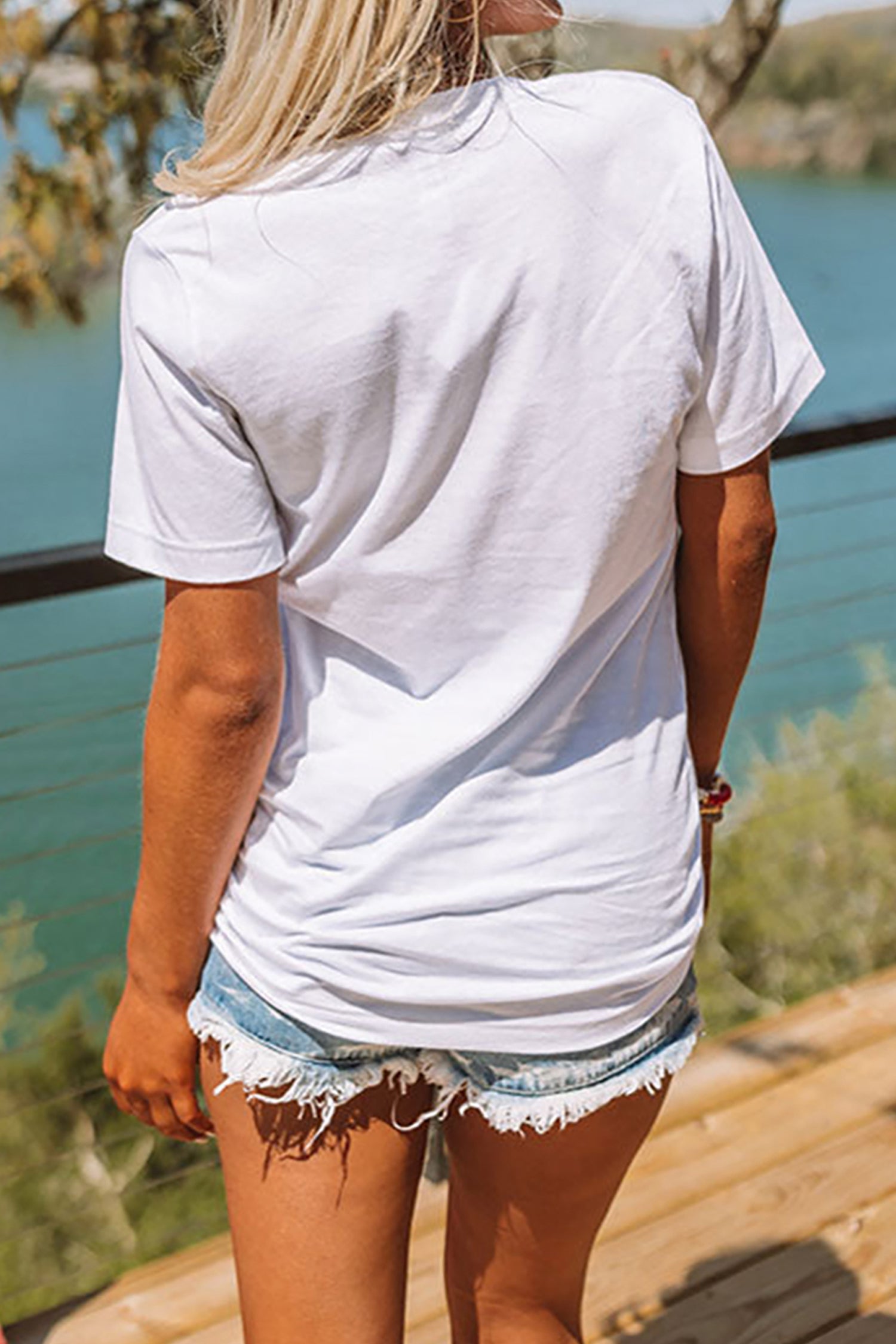  Aaria Tees
