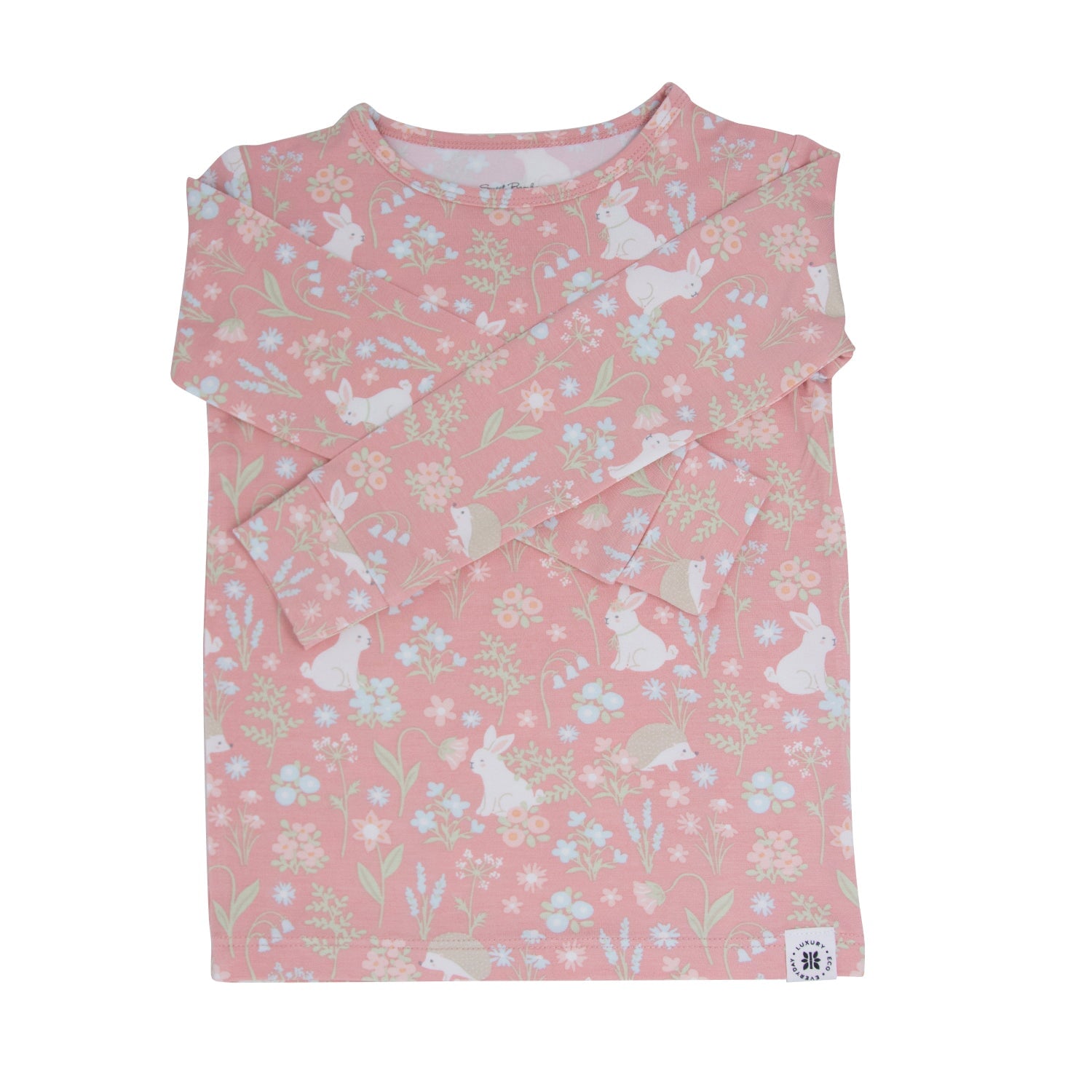  Aaria Tees